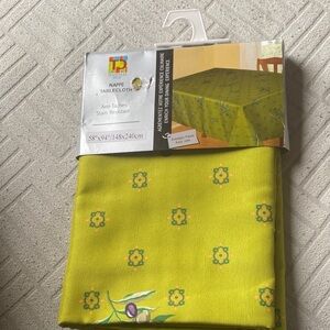 TD textile Nappe Olive Green Tablecloth with Floral Design